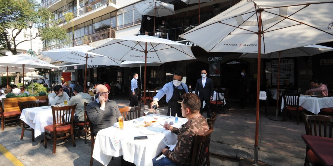 Así operarán restaurantes con la reapertura al aire libre