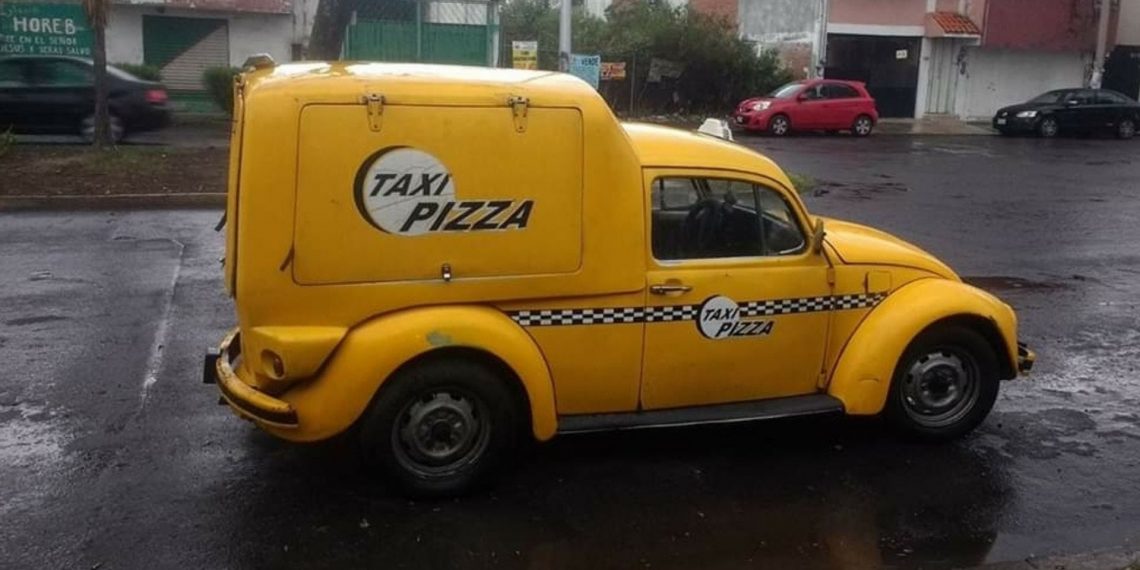 Conoce la Taxi Pizza con toque neoyorquino en Puebla