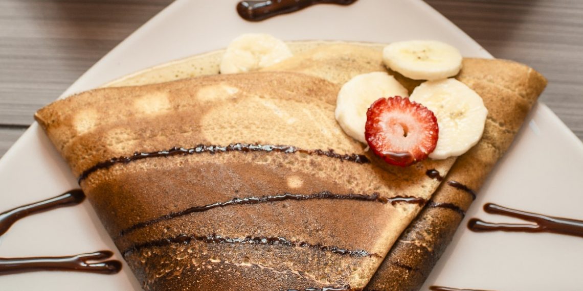 Crepas dulces con plátano y nutella