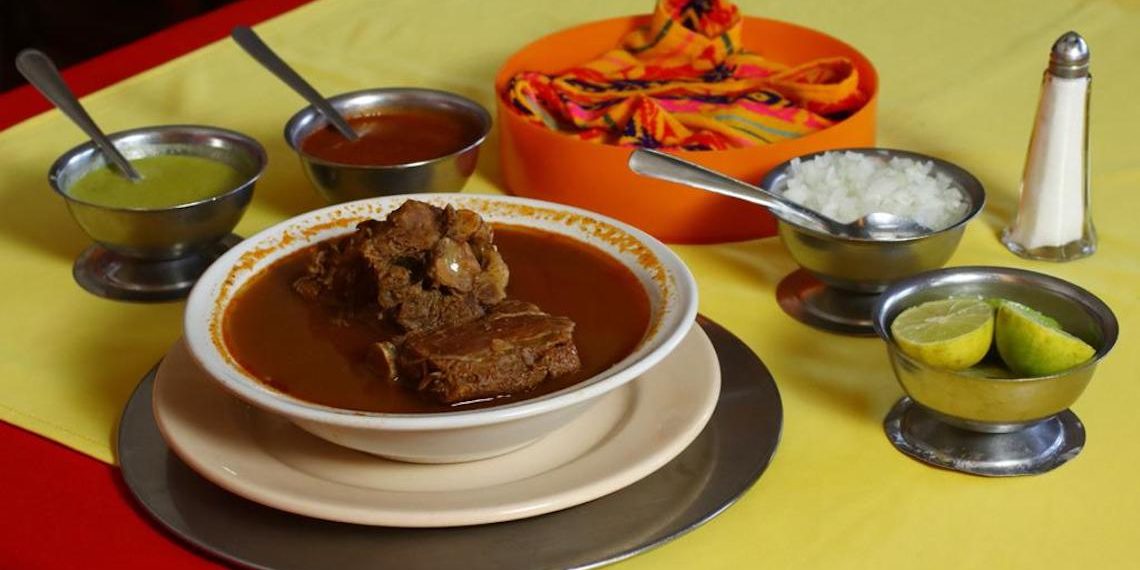 Asiste al Festival del Mole de Caderas en Tehuacán, Puebla