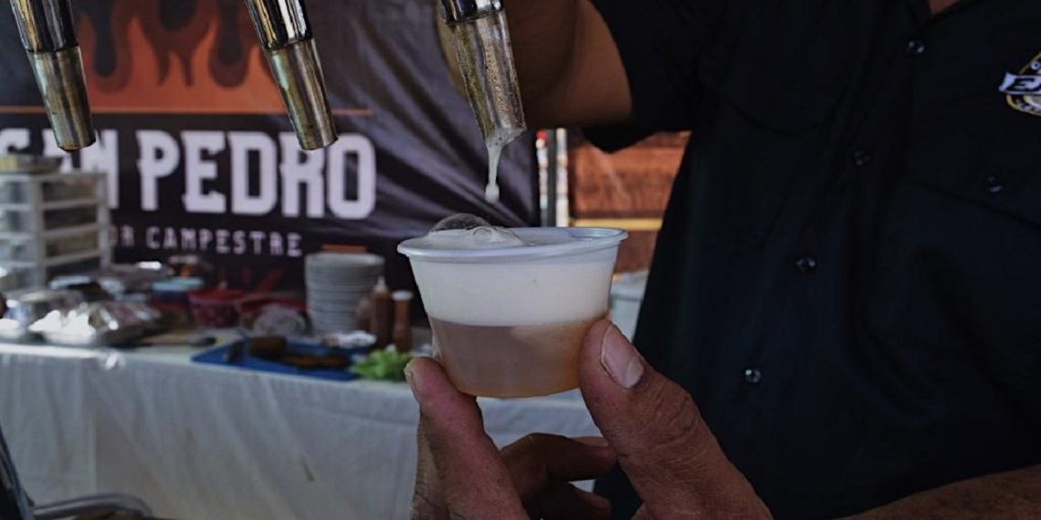 Directo de Mexicali: cerveza y refresco de dátil