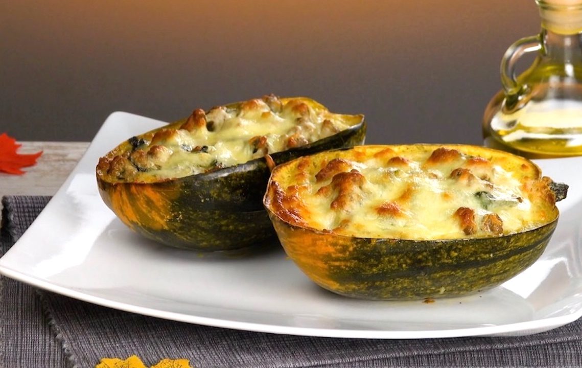 ¡Fácil y saludable! Calabaza rellena de pollo molido a la boloñesa