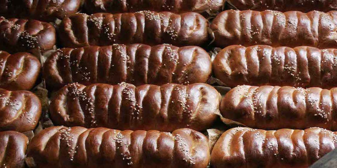 Cómo surgió y cómo se hace el famoso pan de feria?