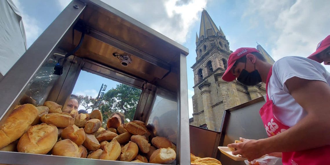 Que no te engañen, esto debe llevar una buena y tradicional torta ahogada