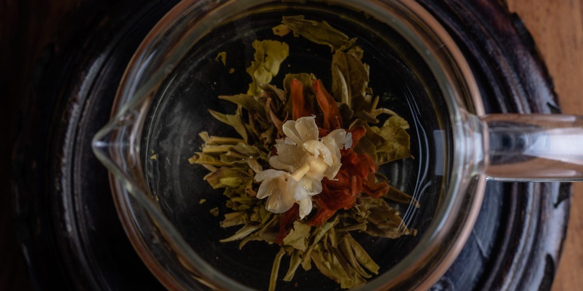 Blooming tea, un hermoso espectáculo visual