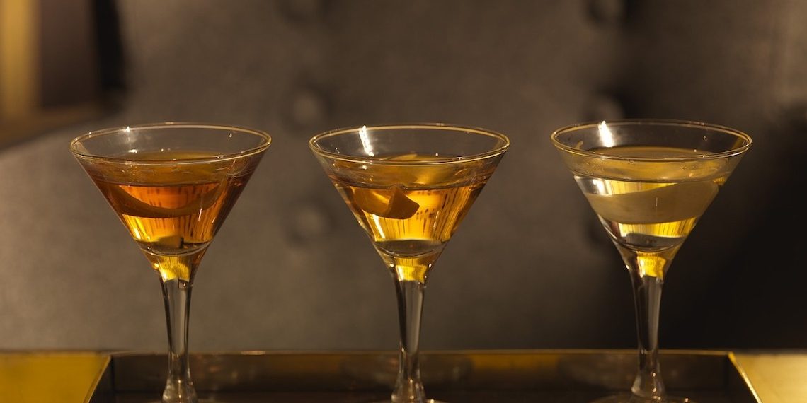 El martini y otros cocteles que no pierden vigencia