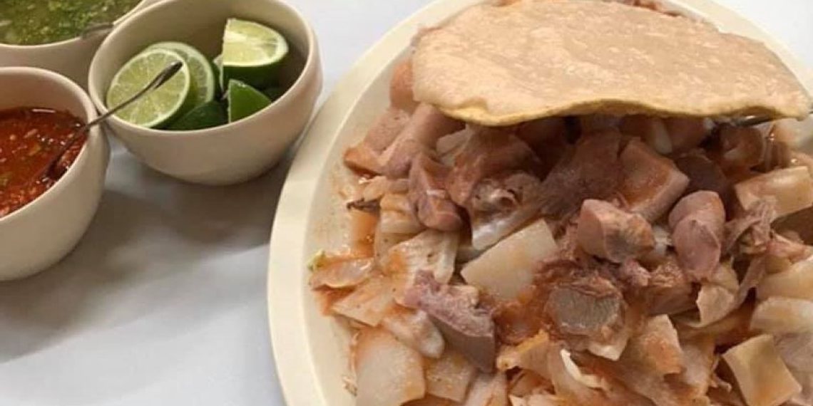 En Jalisco se distinguen por preparar tostadas de “moco”