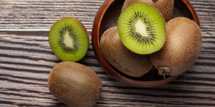 Tips prácticos para que maduren bien los kiwis