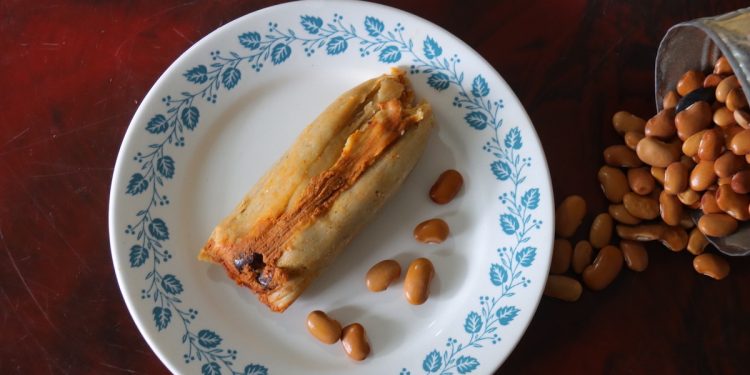 Tamal de ayocote con pipián: Receta familiar en Tlaxcala