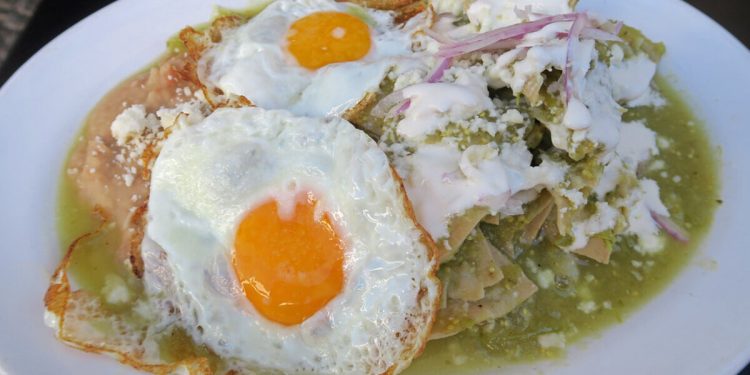 Prepara estos chilaquiles tradicionales al estilo queretano