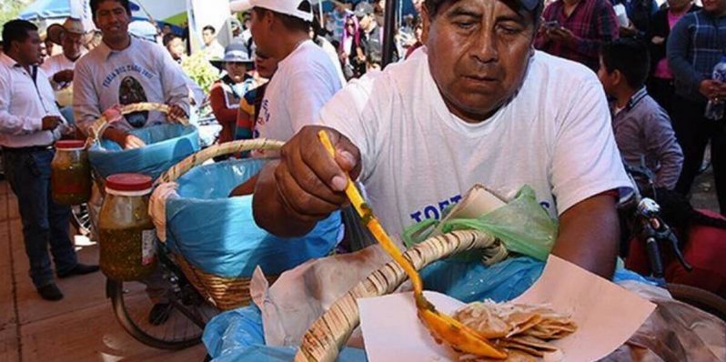 ¡Llamado a los fans del taco de canasta! Buscan Récord Guinness en la CdMx