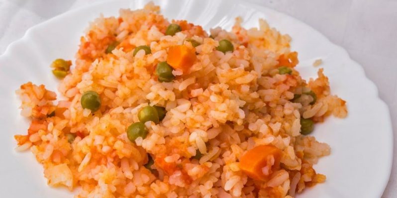 Cómo preparar el arroz perfecto, según De Mi Rancho a Tu Cocina