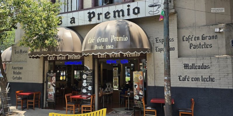 Café Gran Premio: Una cafetería antigua que era isla creativa y refugio de Cristina Pacheco