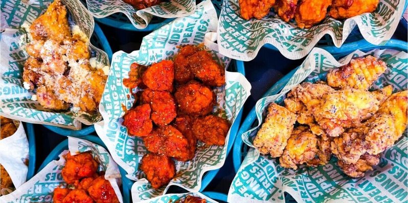 Se viene el Día de las Alitas y con las promociones especiales que duran todo el año