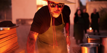 ¿Qué tacos le gustan al chef Enrique Olvera? Revela más de su amor al envuelto en su libro